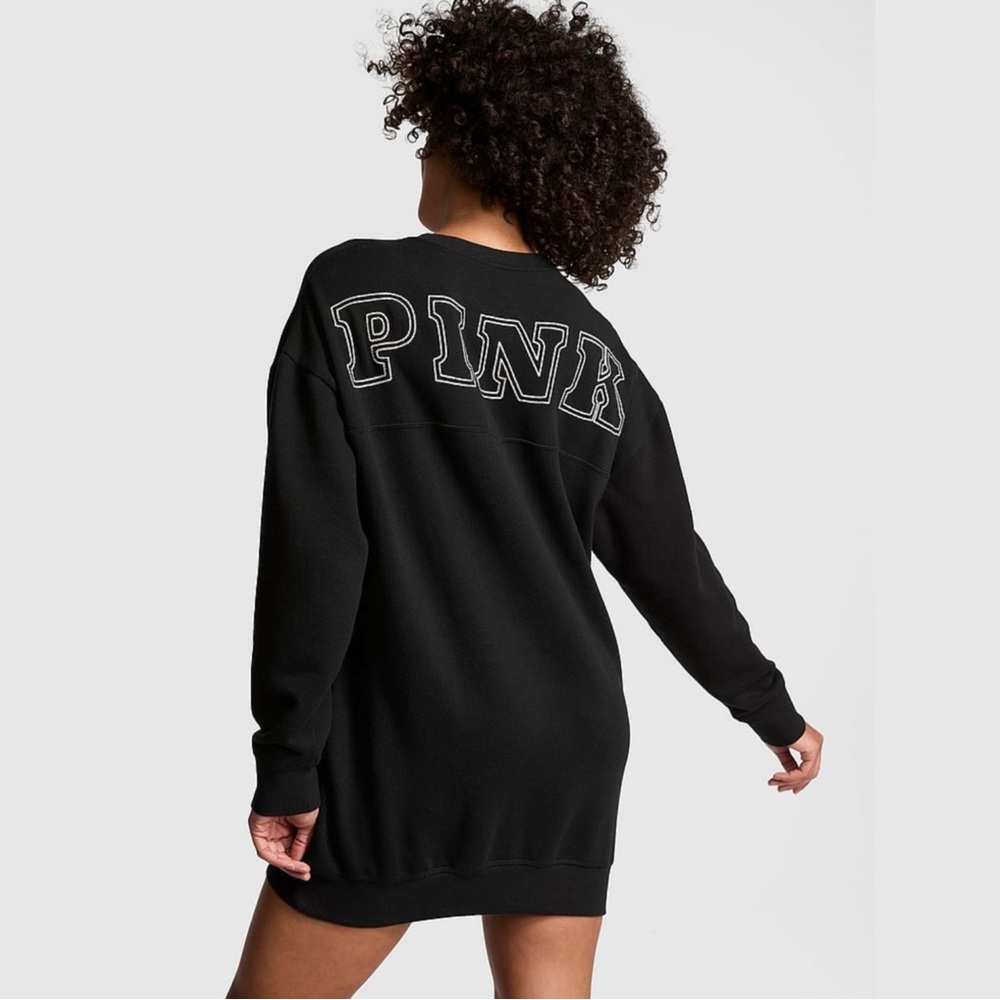 VICTORIA’S SECRET PINK Ivy Fleece Oversized Sweatshirt Dress.